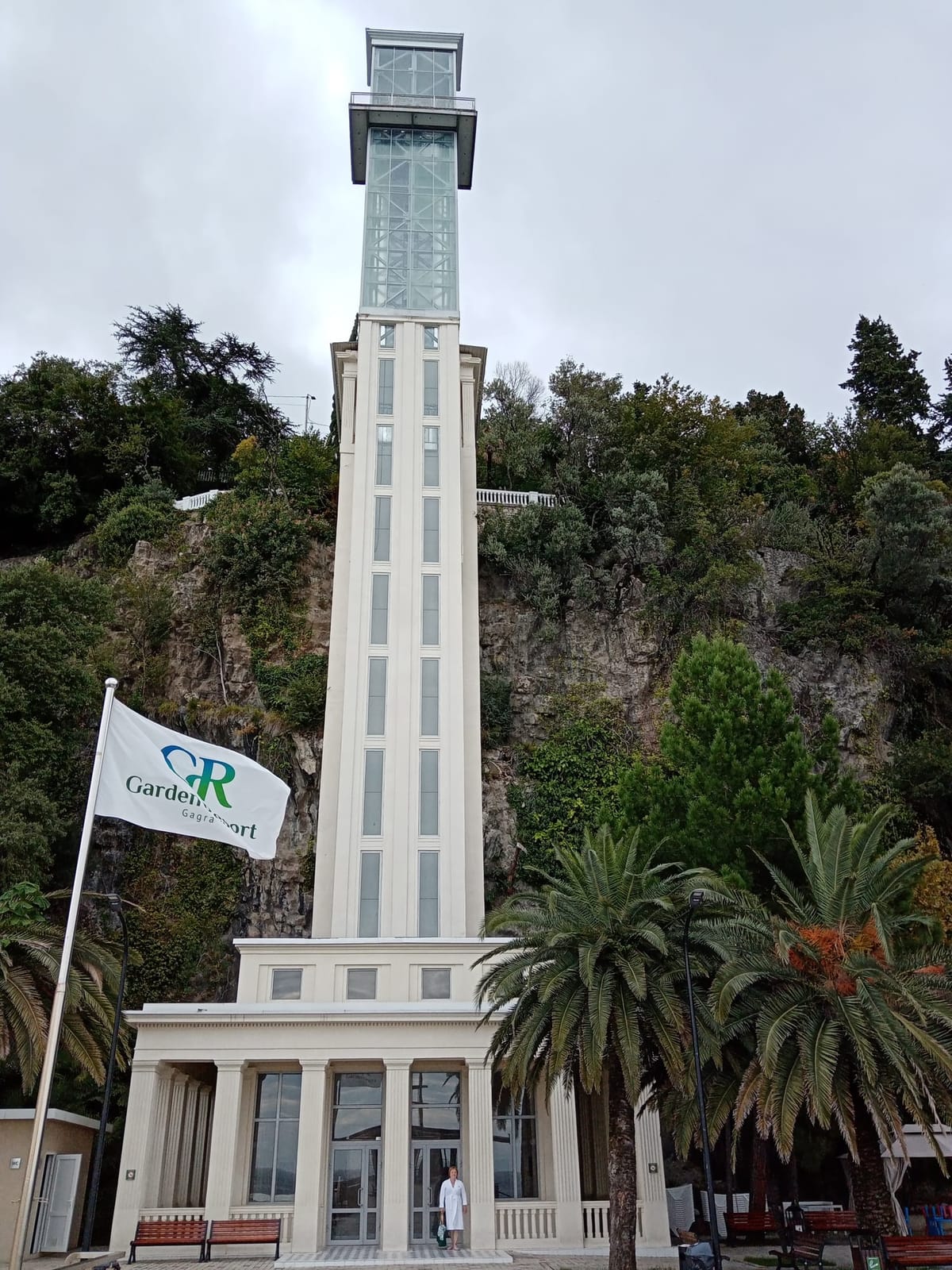 Лифт гостиницы Garden Resort Gagra — фото 5